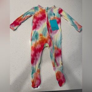 Posh peanut NWT 0-3 month footie pajamas